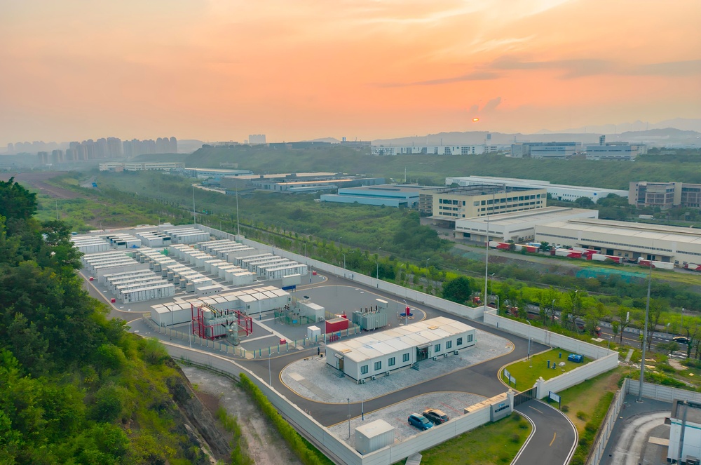 新质生产力 职业新观察丨储能电站运维管理员如何守护“城市能量脉搏”？(图3)
