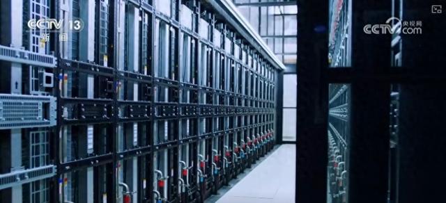 智慧赋能数据中心更“绿色” 能效、水效、可再生能源利用水平提升(图1)