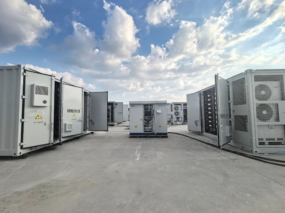 Acrel-2000MG系统在数据中心光储防逆流中的柔性调控与效能分析——以亚马逊中卫数据中心项目为例(图1)