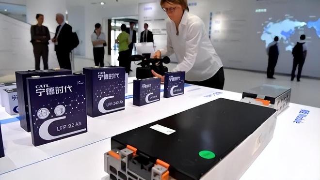 算力狂潮下的能源破局——玩家篇：宁德“降维”阳光“革命”(图2)