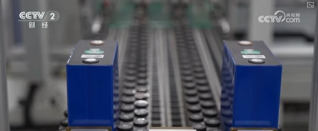 18亿千瓦、2500亿元黄金发展期！多元增收打造新型储能“储得进、放得出、能盈利”健康生态(图1)