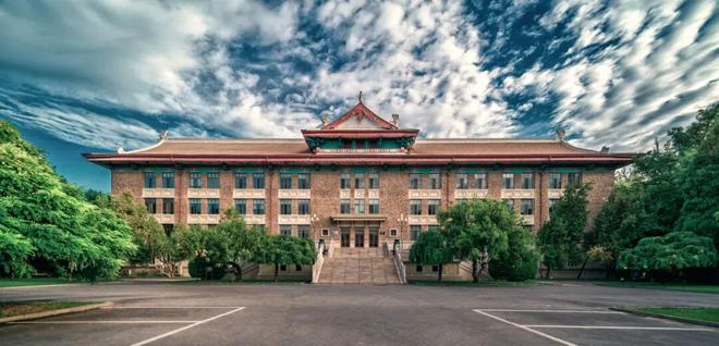 观察 第一所！如此“第一”！何以“一流”？(图1)