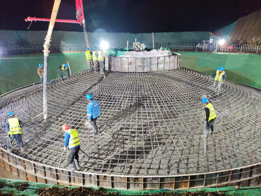 全国首个绿电聚合直供数据中心项目在甘肃庆阳加速推进(图2)