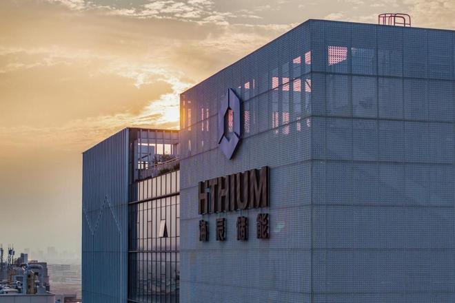 锂电钠电双轮驱动海辰储能以技术突破撬动全球储能市场(图1)