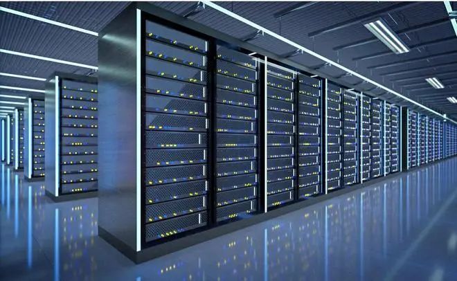 欧洲储能装机容量即将突破100GW大关 2030年预计增长115%达215GW(图1)