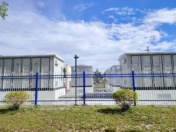 泸州电网首个电网侧储能电站投运(图1)