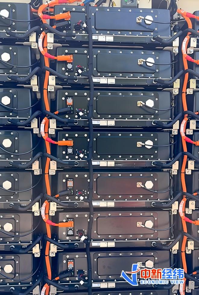 新春走基层·民企这一年）海外市场青睐中国“大型充电宝”(图3)