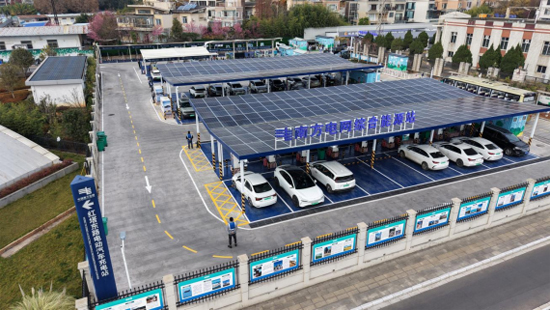 充电量创新高 南网云南电动护航新春出行路(图1)