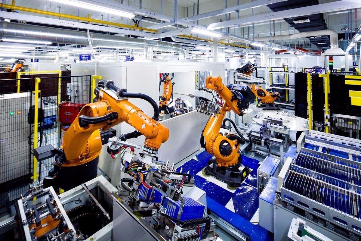 商务部：电动汽车、锂电池、人工智能等产品成为中国外贸“新名片”(图1)